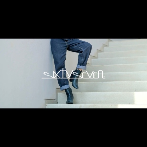 𝅺BEAUTIFUL leather high heel, ankle strap, open toe shoes by Sixty Seven - Picture 2 of 10